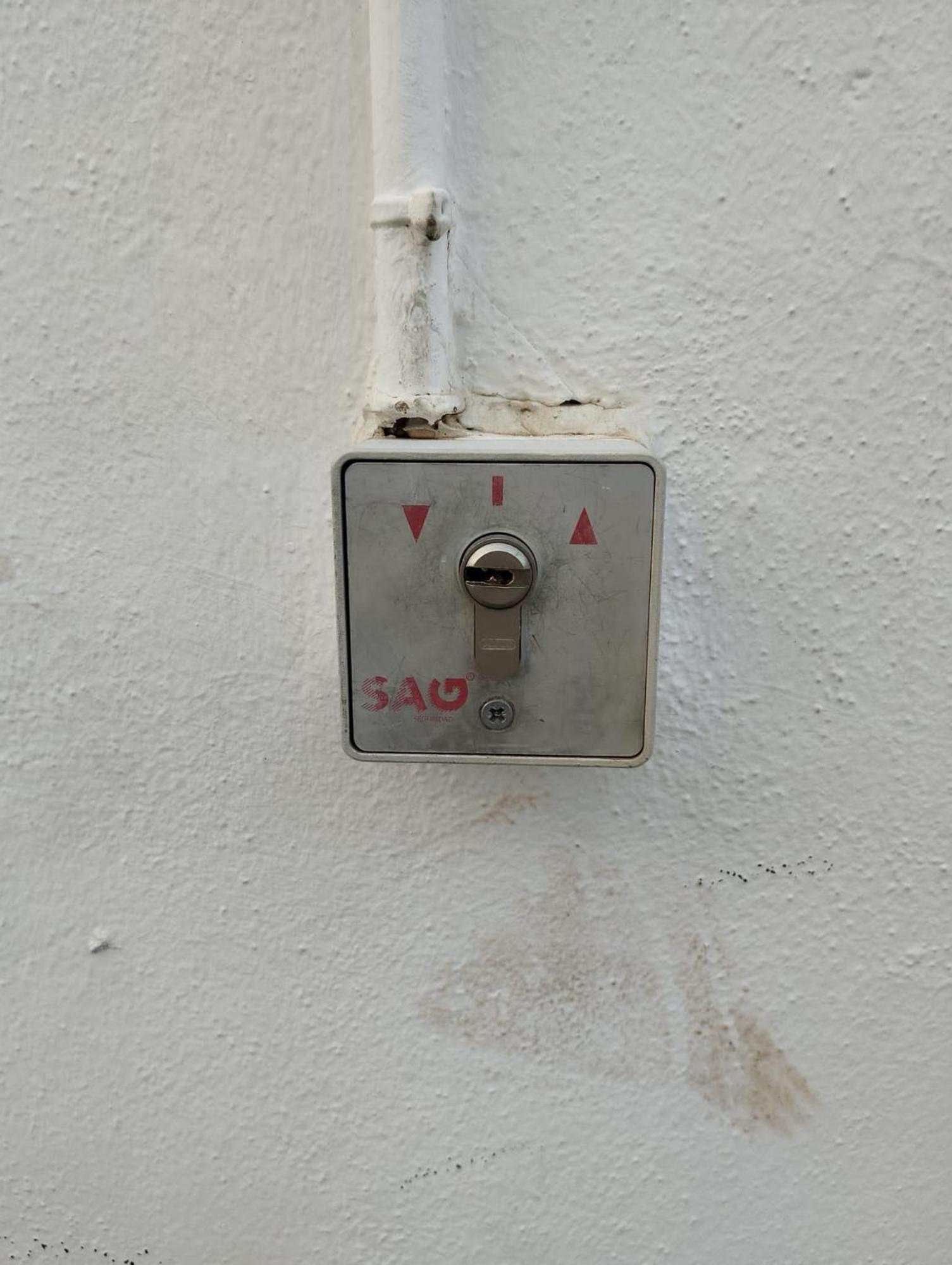 Room In Shared Apartment With Parking Almunecar Exterior photo